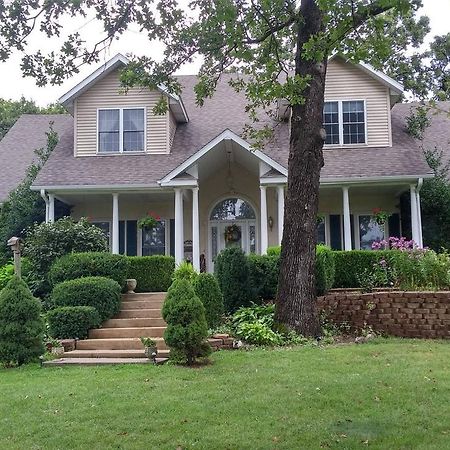 Swan Song Inn Marshfield Экстерьер фото