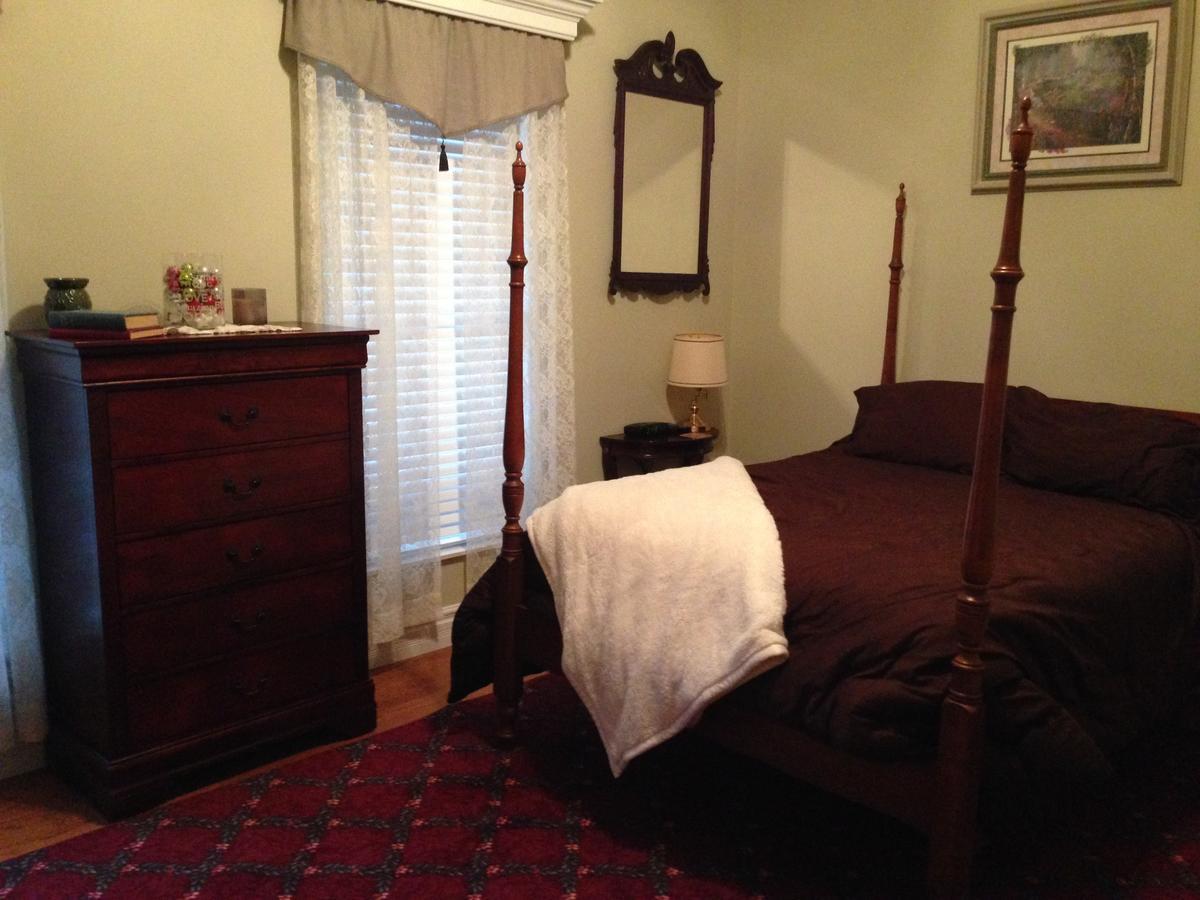 Swan Song Inn Marshfield Экстерьер фото